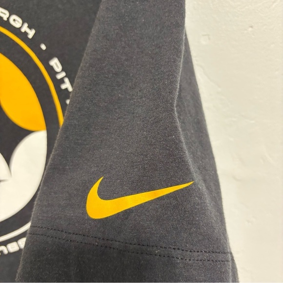 The Nike Tee NFL Pittsburgh Steelers Men's Short Sleeve T Shirt Large Black - Picture 3 of 6